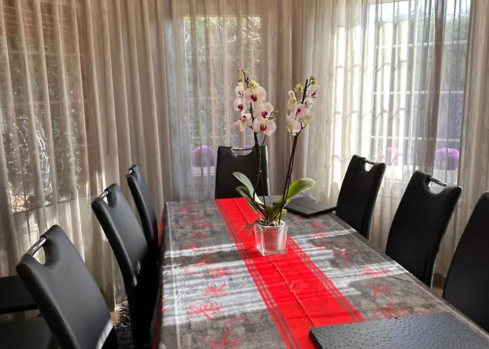 !chalet De Lujo Vacaciones!... * Camargo